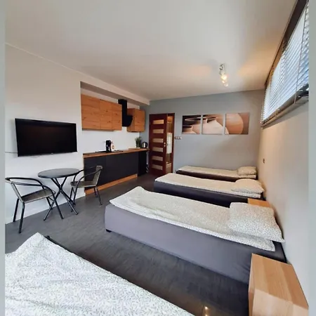 Nethouse Dla 12 Osob *