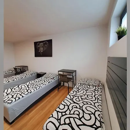 Nethouse Dla 12 Osób *