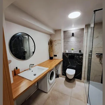 Nethouse Dla 12 Osob * Płock