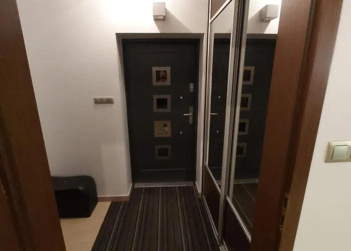 Nethouse Dla 12 Osob *